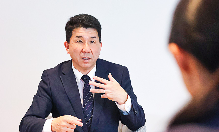 開発後、営業としてエスベアの活躍の場を広げ続けるH.Tさん